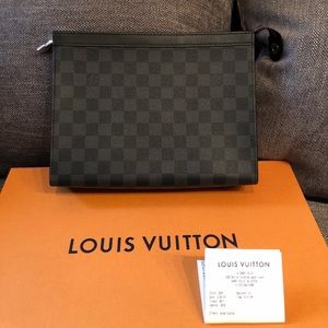 Authentic Louis Vuitton Pochette Voyage MM